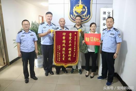 4澳门开奖现场+开奖直播,澳门开奖现场与开奖直播，探索彩票文化的魅力与活力