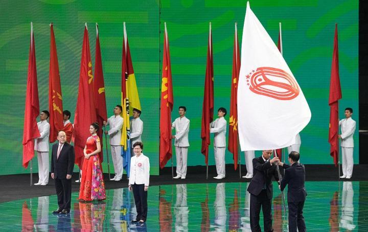 2025新澳门资料,探索未来的澳门蓝图，2025新澳门资料深度解析